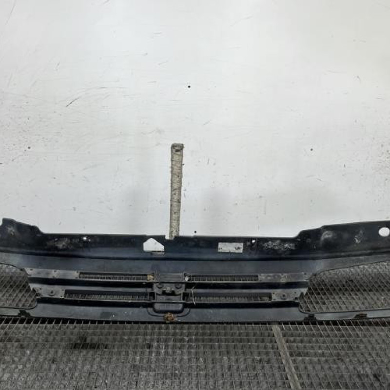 Calandre PEUGEOT 806 Photo n°4