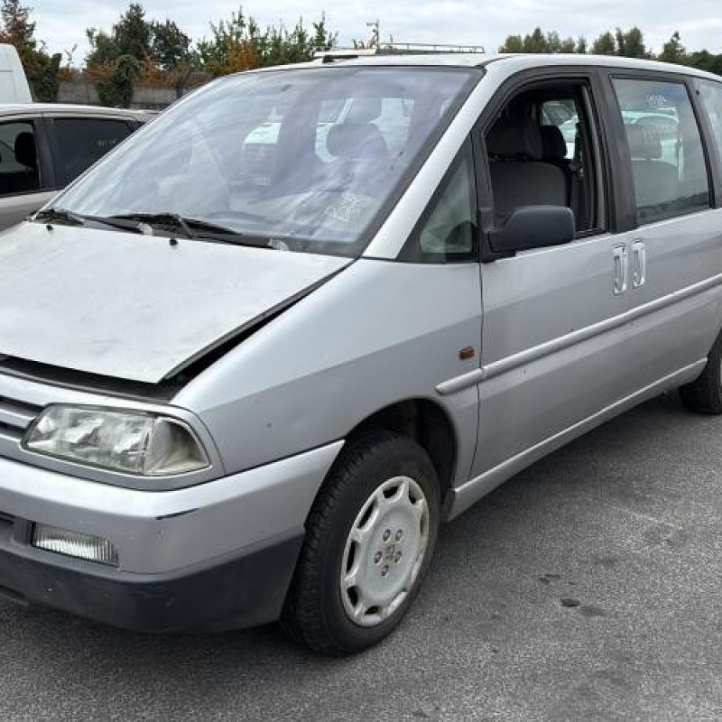 Pare choc avant PEUGEOT 806 Photo n°7