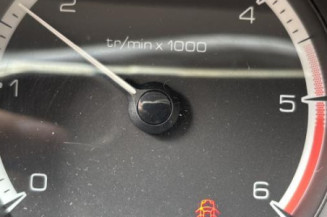 Armature avant, Masque avant PEUGEOT 308 1