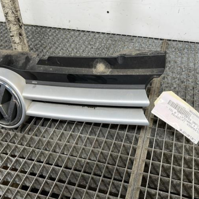 Calandre VOLKSWAGEN GOLF 4 Photo n°3