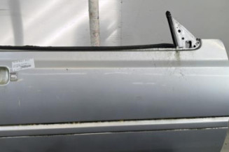 Porte avant droit VOLKSWAGEN GOLF 4 Photo n°1
