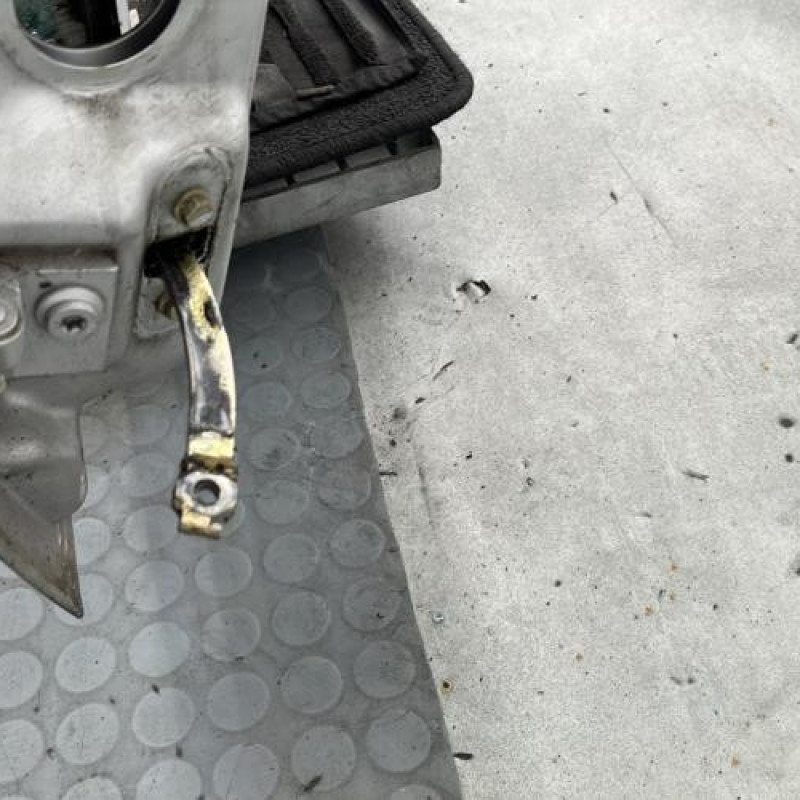 Porte avant droit VOLKSWAGEN GOLF 4 Photo n°3