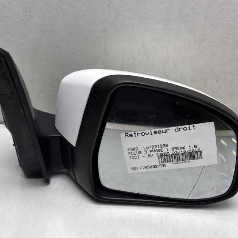 Retroviseur droit FORD FOCUS 3 Photo n°1