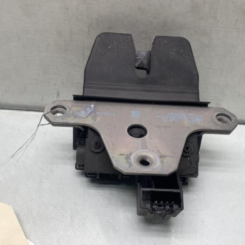 Serrure de coffre FORD FOCUS 3 Photo n°2
