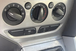 Serrure de coffre FORD FOCUS 3