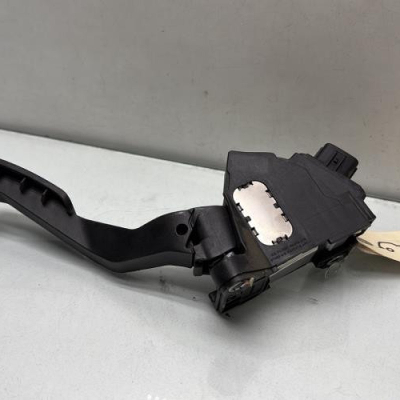 Pedale d'accelerateur TOYOTA YARIS 2 Photo n°3