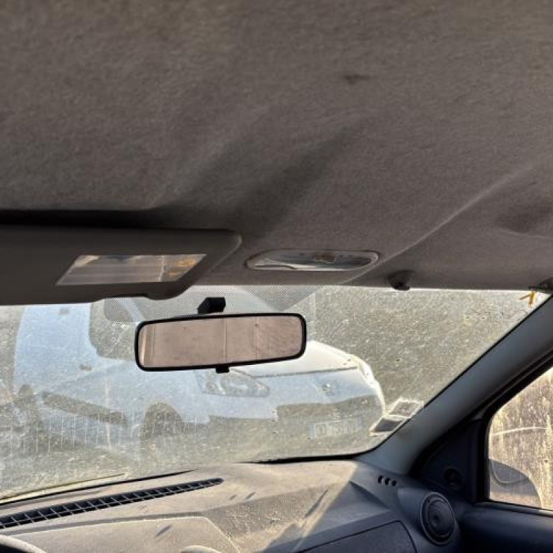Vitre arriere gauche DACIA LOGAN 1 Photo n°17