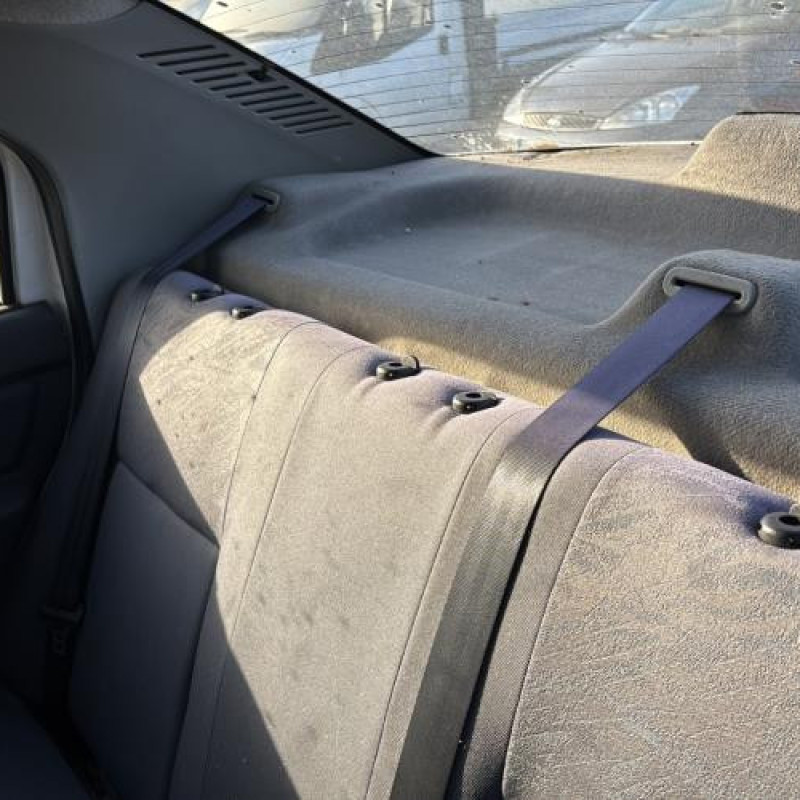 Vitre arriere gauche DACIA LOGAN 1 Photo n°18