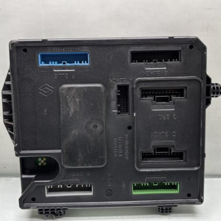 Boitier UCH RENAULT MEGANE 3 Photo n°1