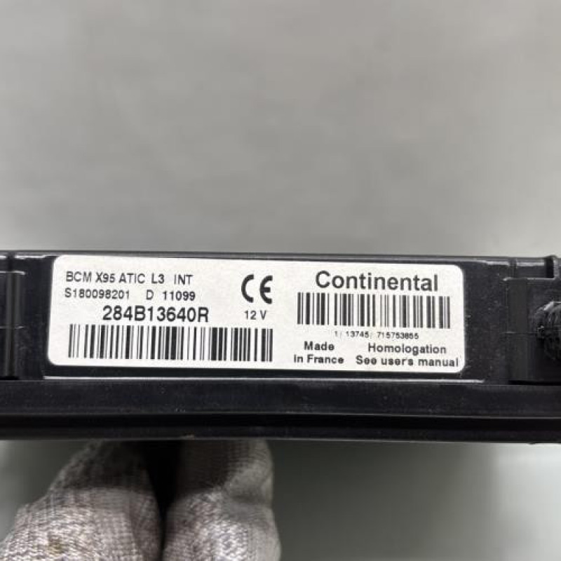 Boitier UCH RENAULT MEGANE 3 Photo n°2