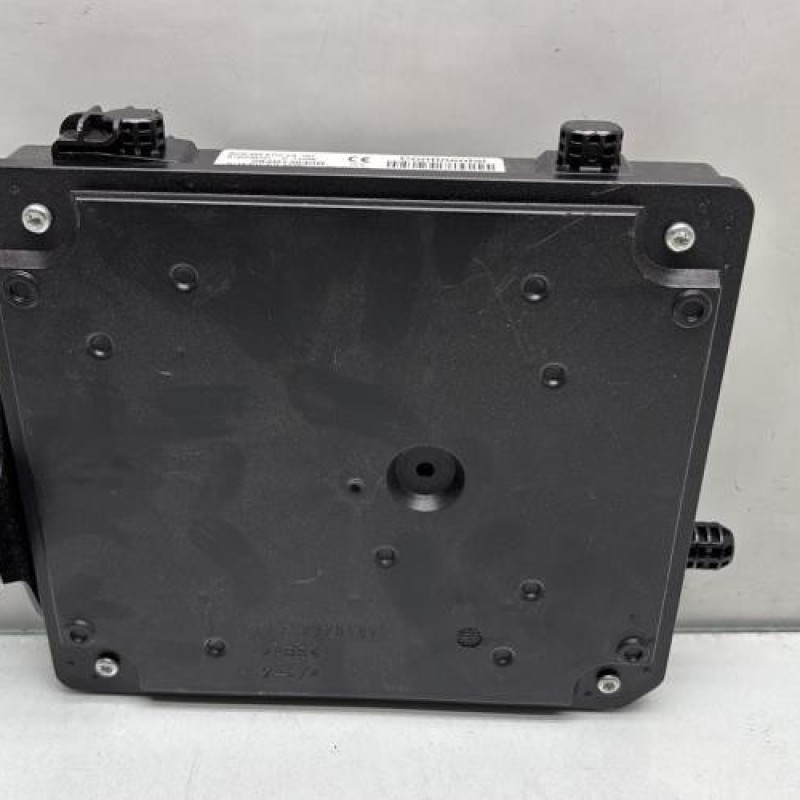 Boitier UCH RENAULT MEGANE 3 Photo n°3