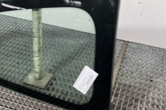 Custode arriere droit RENAULT CLIO 3