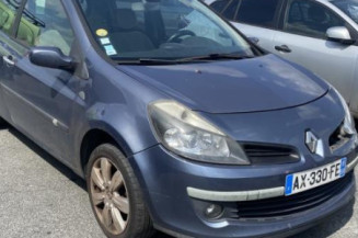 Custode arriere gauche RENAULT CLIO 3