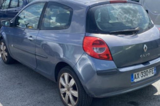 Custode arriere gauche RENAULT CLIO 3