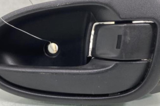 Poignee interieur avant droit TOYOTA YARIS 2 Photo n°1