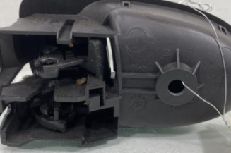Poignee interieur avant droit TOYOTA YARIS 2
