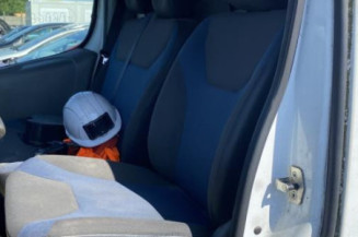 Poignee porte avant droit RENAULT TRAFIC 2