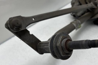 Moteur essuie glace avant RENAULT TRAFIC 2