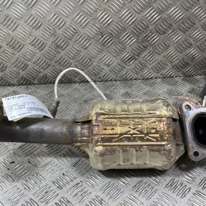 Catalyseur (echappement) PEUGEOT 208 1 Photo n°3