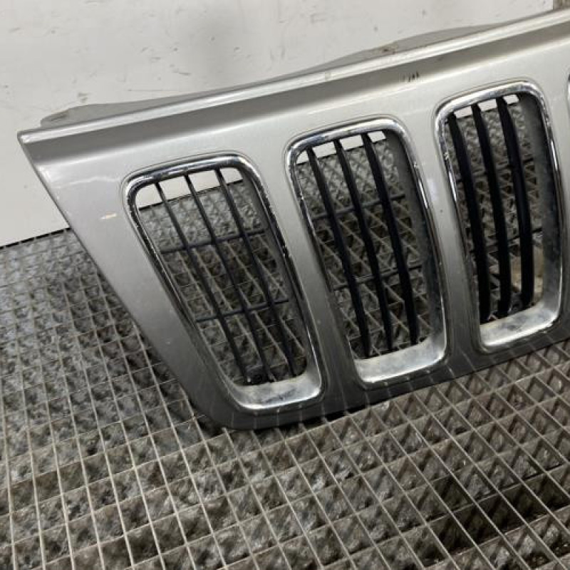 Calandre JEEP GRAND CHEROKEE 1 Photo n°2