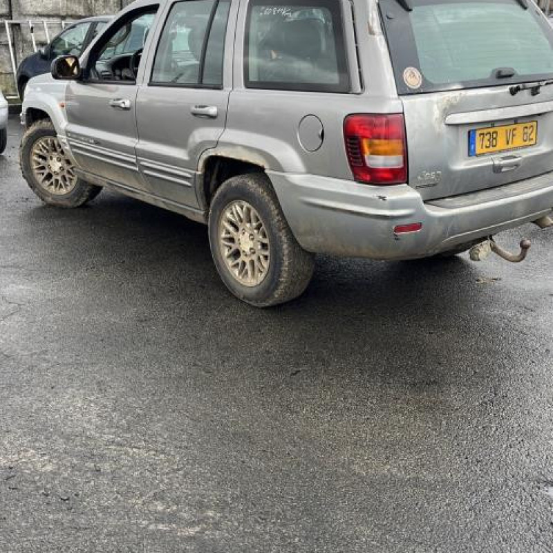 Pare choc avant JEEP GRAND CHEROKEE 1 Photo n°10