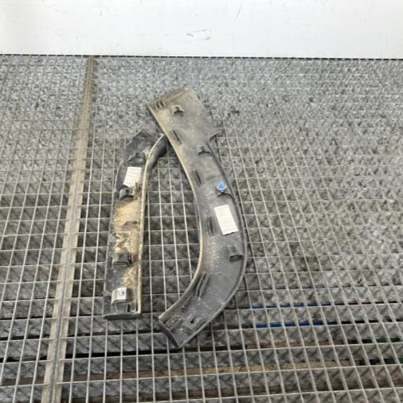 Extension d'aile arriere gauche JEEP CHEROKEE 4 Photo n°3