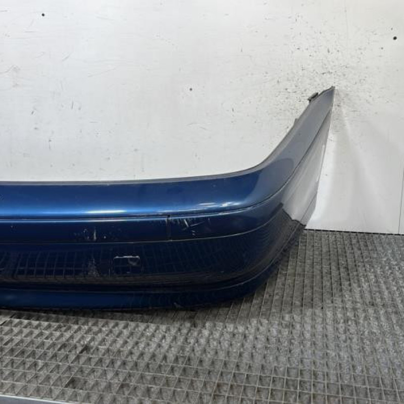 Pare choc arriere BMW SERIE 5 E39 Photo n°3