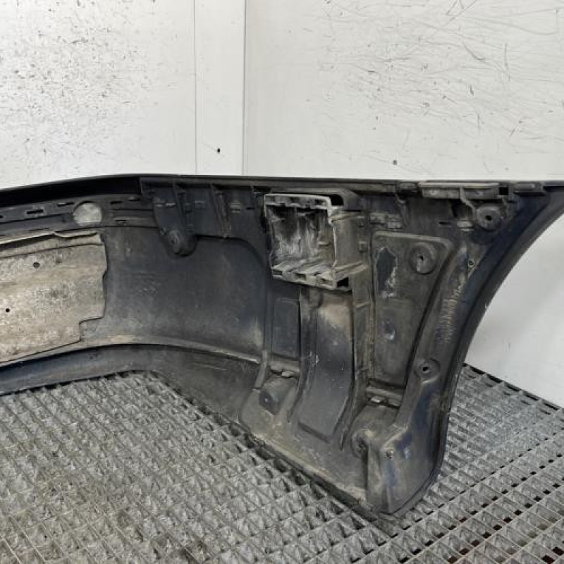 Pare choc arriere BMW SERIE 5 E39 Photo n°4