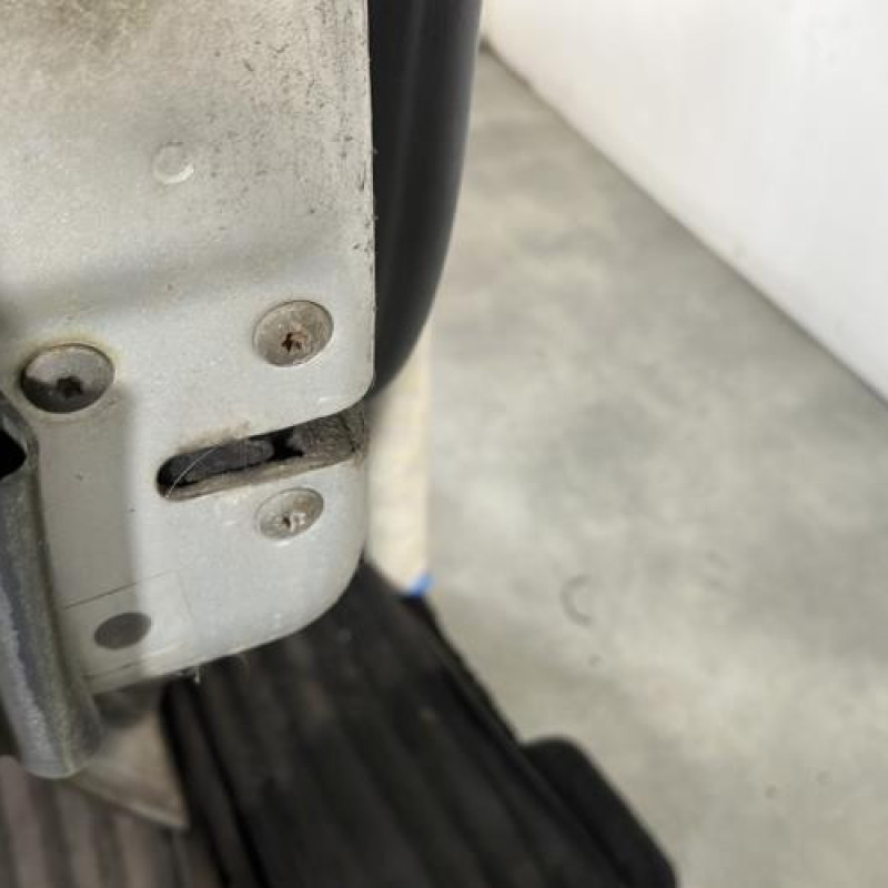 Porte arriere gauche JEEP GRAND CHEROKEE 1 Photo n°4