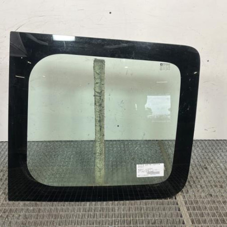 Vitre porte coffre droit RENAULT TRAFIC 2 Photo n°1