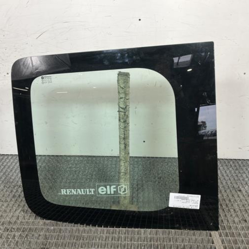 Vitre porte coffre gauche RENAULT TRAFIC 2 Photo n°1