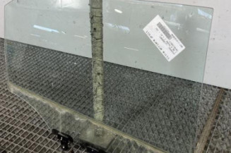 Vitre arriere droit HYUNDAI I 20 2