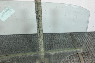 Vitre arriere droit HYUNDAI I 20 2