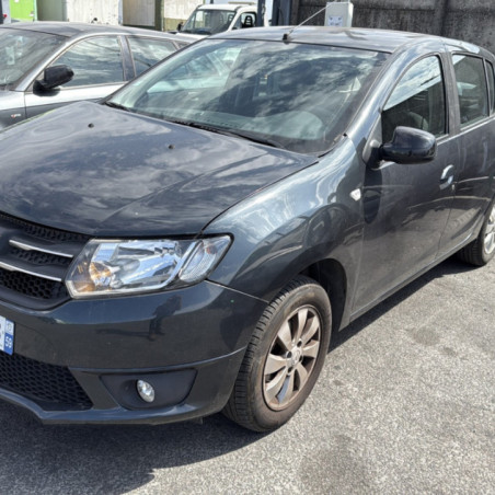 DACIA SANDERO 2 PHASE 1 1.2i - 16V Photo n°1