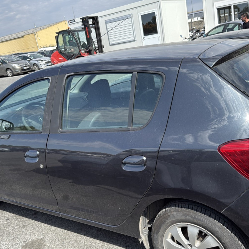 DACIA SANDERO 2 PHASE 1 1.2i - 16V Photo n°5