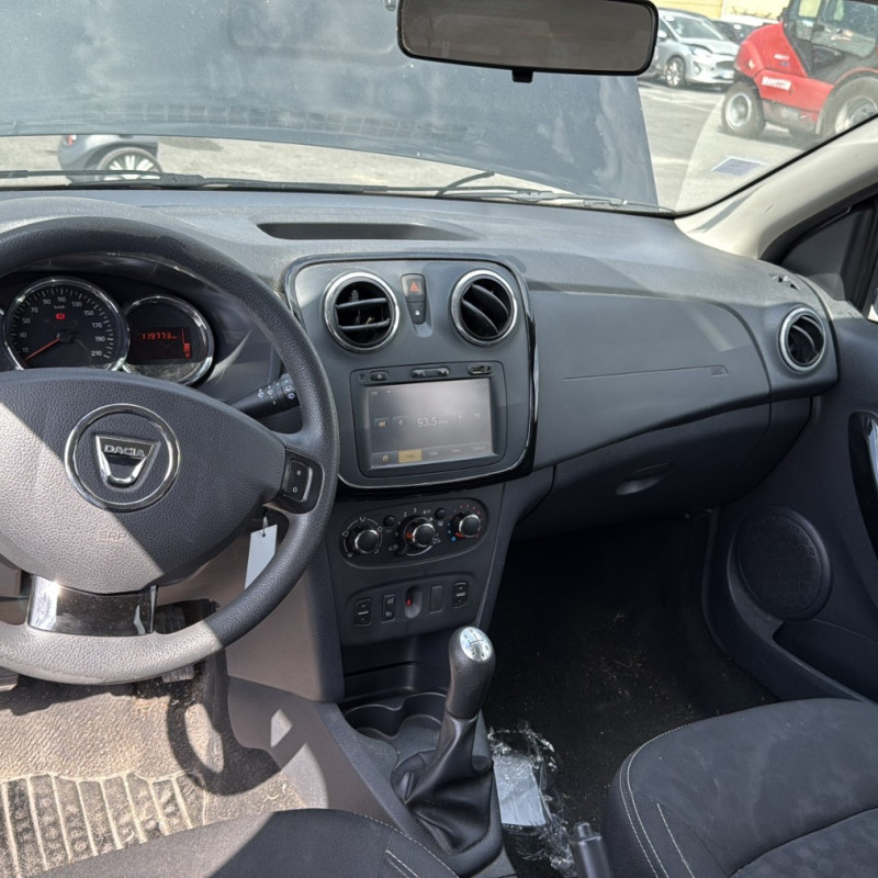 DACIA SANDERO 2 PHASE 1 1.2i - 16V Photo n°15