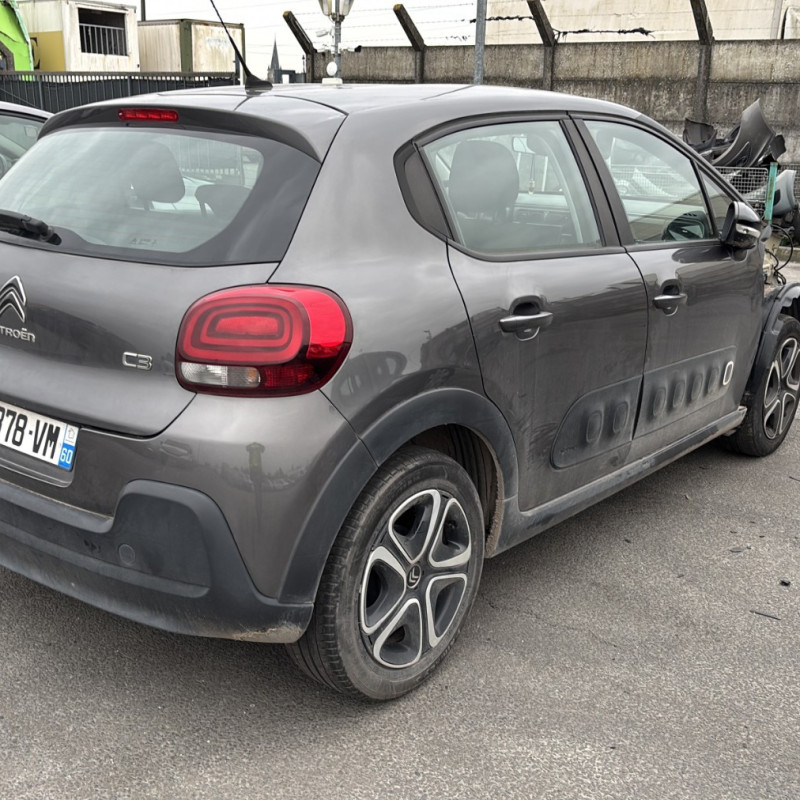 CITROEN C3 3 PHASE 1 1.2 VTI - 12V Photo n°3