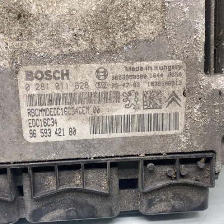Calculateur moteur PEUGEOT 206