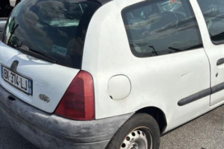 Calculateur moteur RENAULT CLIO 2