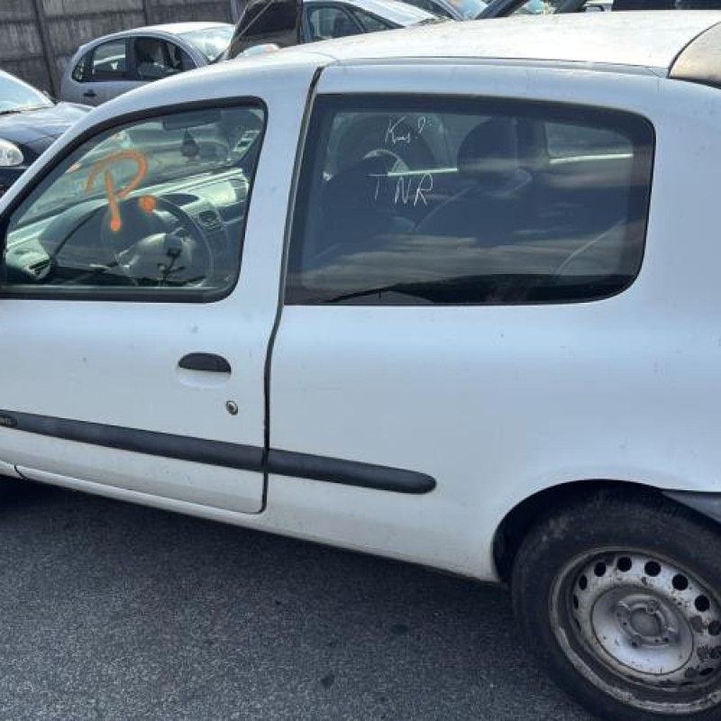 Calculateur moteur RENAULT CLIO 2 Photo n°9