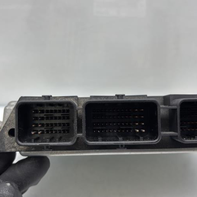 Calculateur moteur CITROEN C4 PICASSO 1 Photo n°3