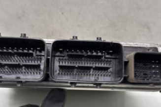 Calculateur moteur RENAULT MASTER 3