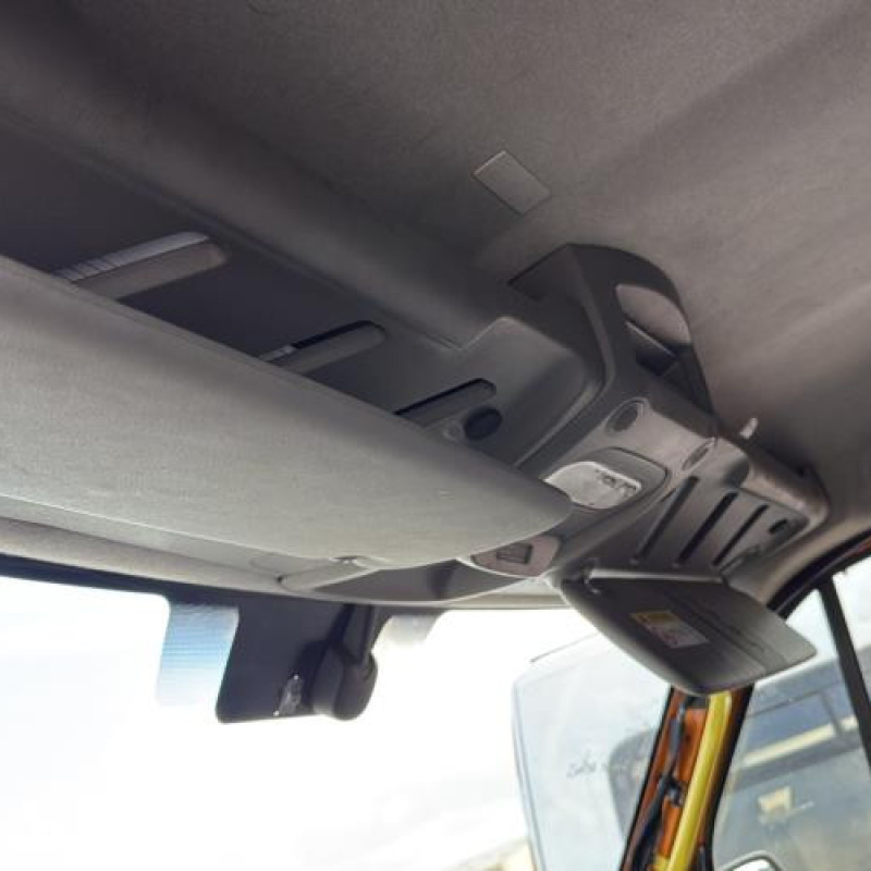 Calculateur moteur RENAULT MASTER 3 Photo n°13