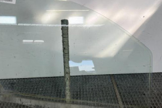 Vitre avant droit PEUGEOT BIPPER Photo n°1