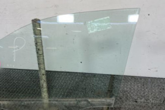 Vitre avant gauche HYUNDAI I 20 2