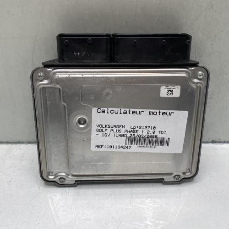 Calculateur moteur VOLKSWAGEN GOLF PLUS Photo n°1