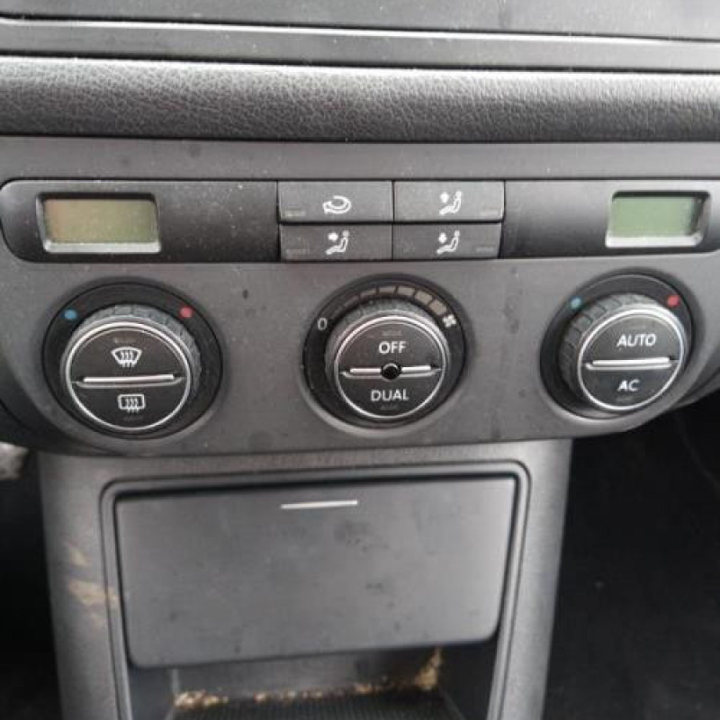 Calculateur moteur VOLKSWAGEN GOLF PLUS Photo n°12