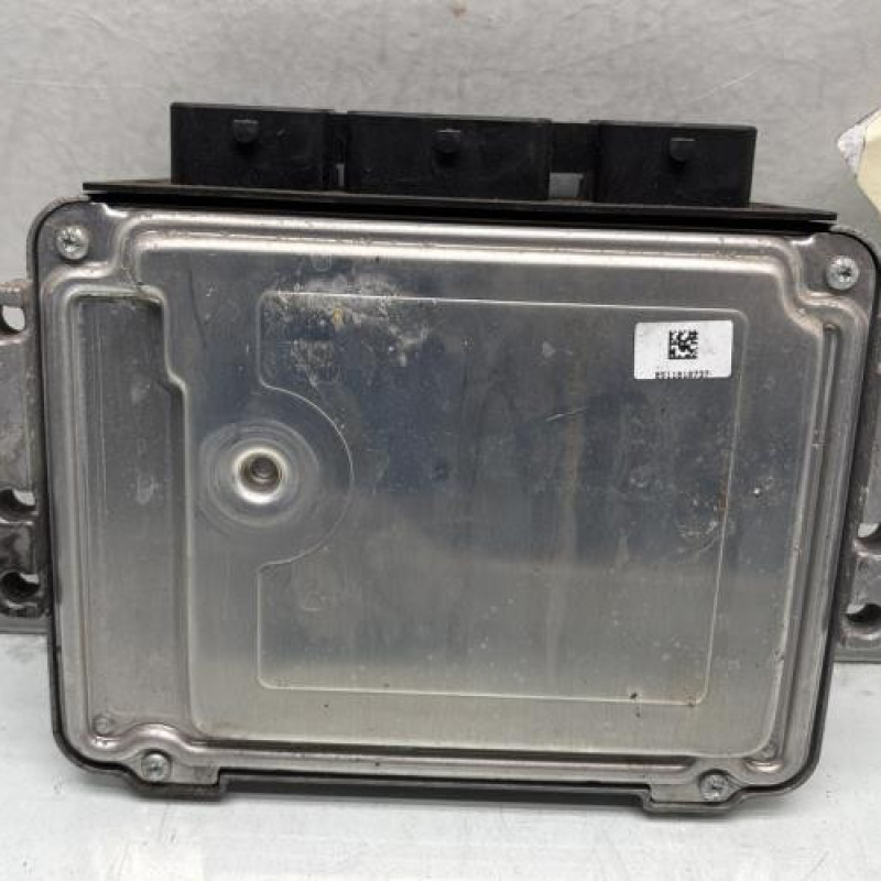 Calculateur moteur PEUGEOT 207 Photo n°4