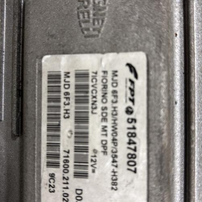 Calculateur moteur FIAT FIORINO 3 Photo n°2