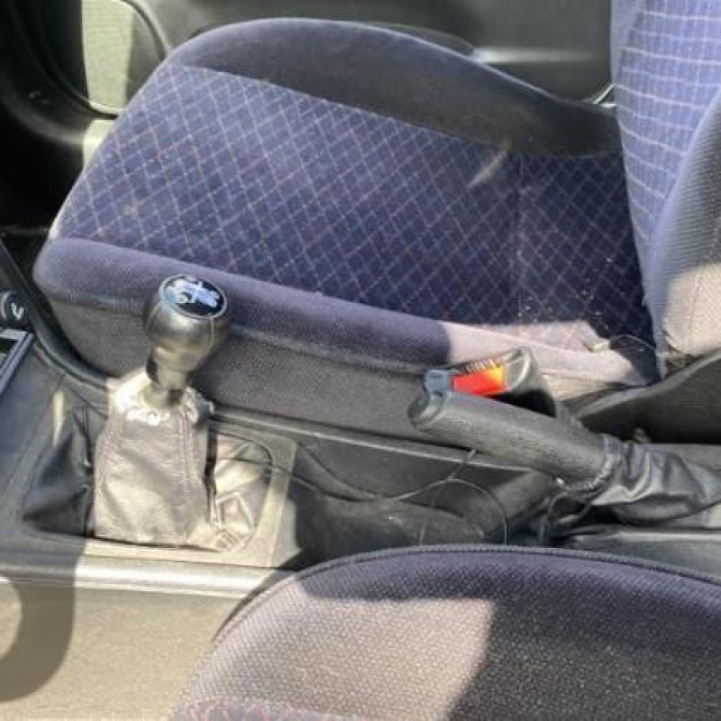 Calculateur moteur OPEL ASTRA G Photo n°10